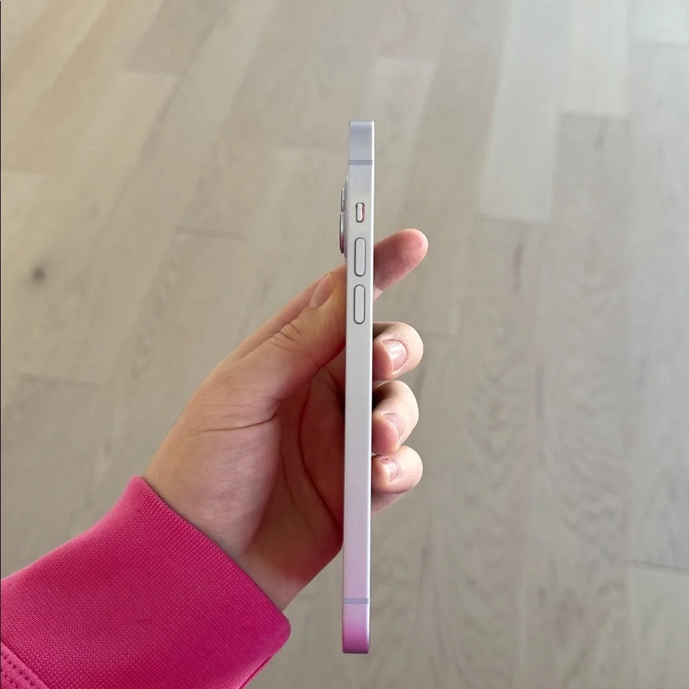 iPhone 14 Plus 128 GB PERFECT CONDITION - Picture 6 of 11